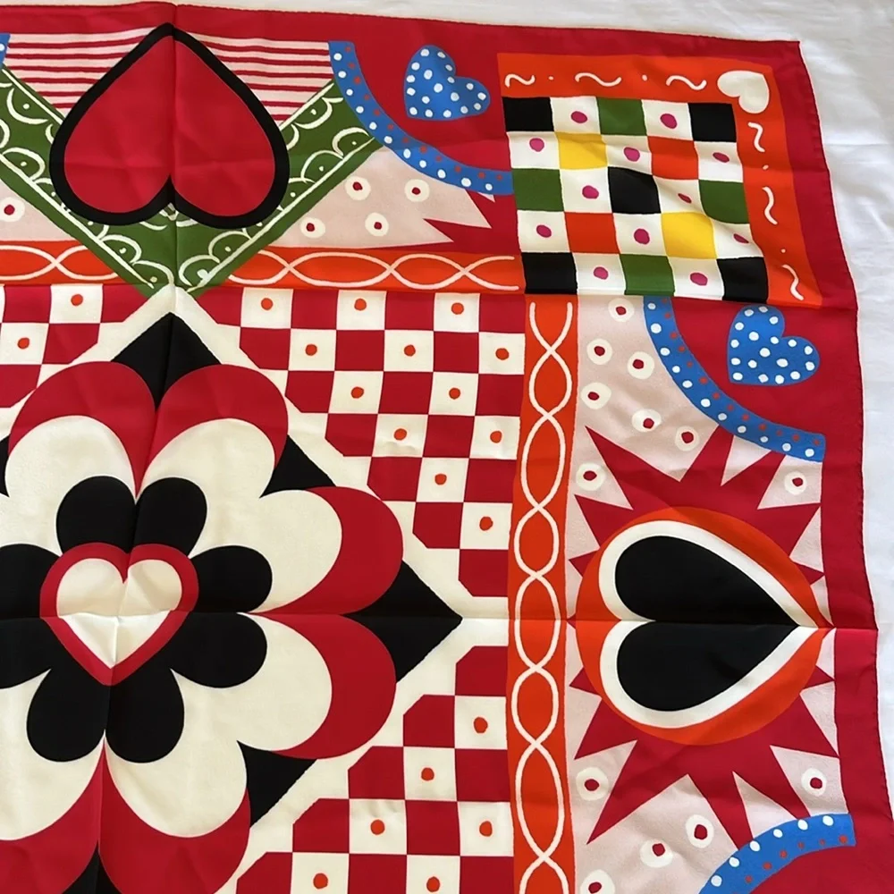 Moschino Boutique Silk Scarf Hearts Made in Italy NWT - Picture 7 of 9